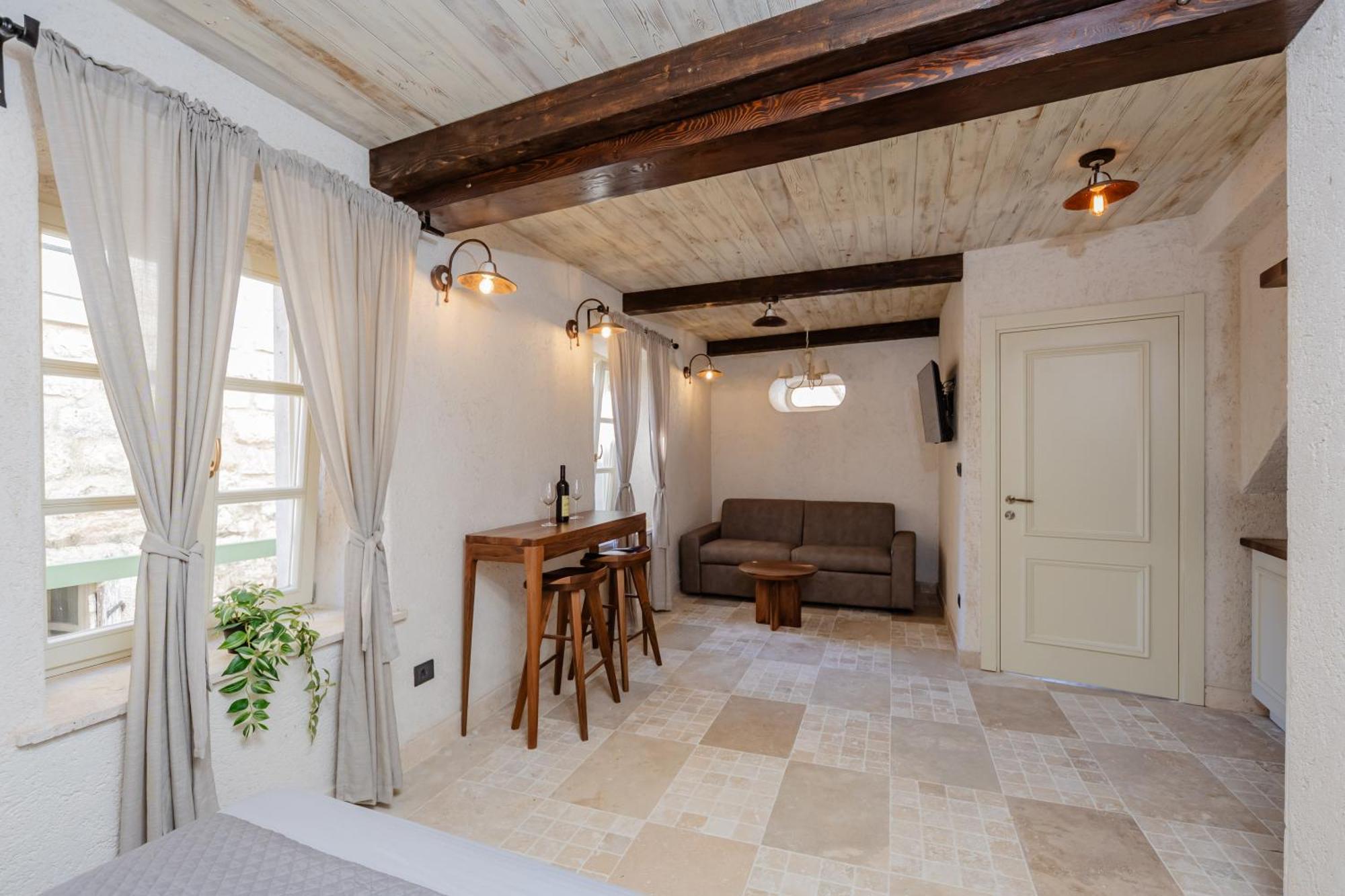 Casa Di Mino Old Town Appartement